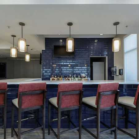 Hilton Garden Inn Элкхарт Экстерьер фото