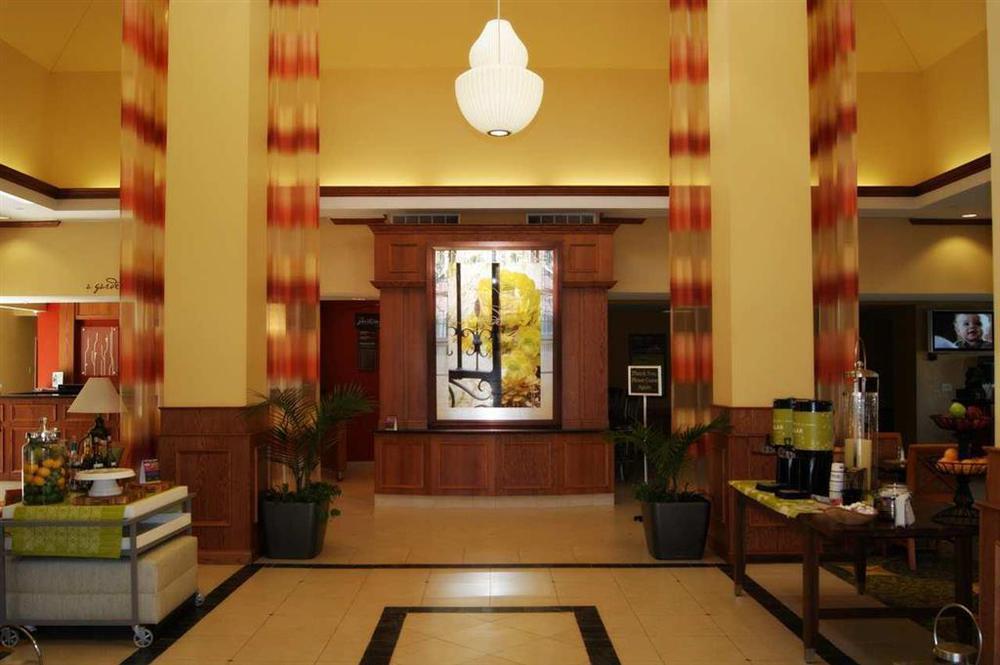 Hilton Garden Inn Элкхарт Экстерьер фото