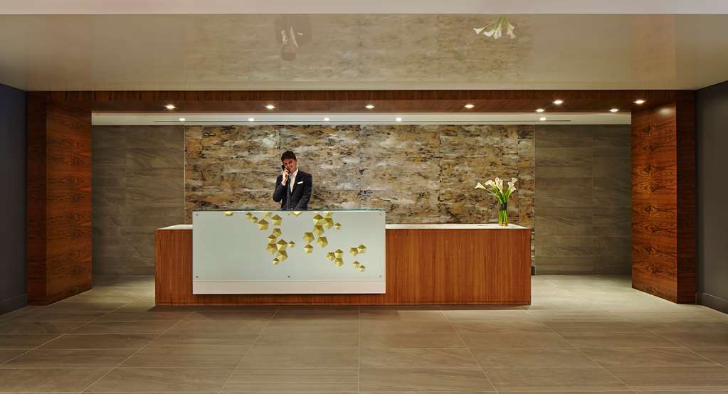 Hilton Garden Inn Элкхарт Интерьер фото
